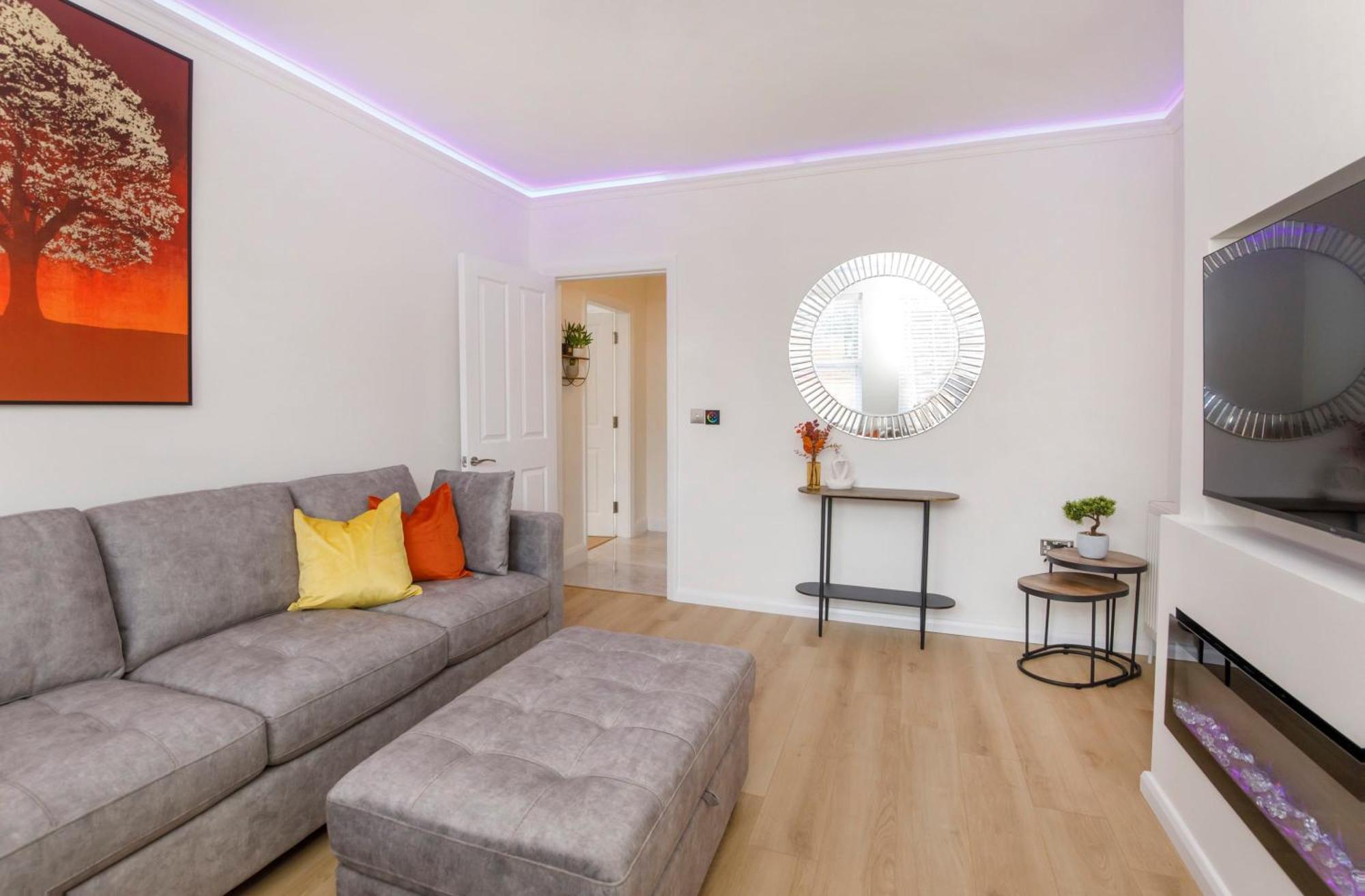 The Burton York 3 Bedroom House Sleeps 6 Экстерьер фото